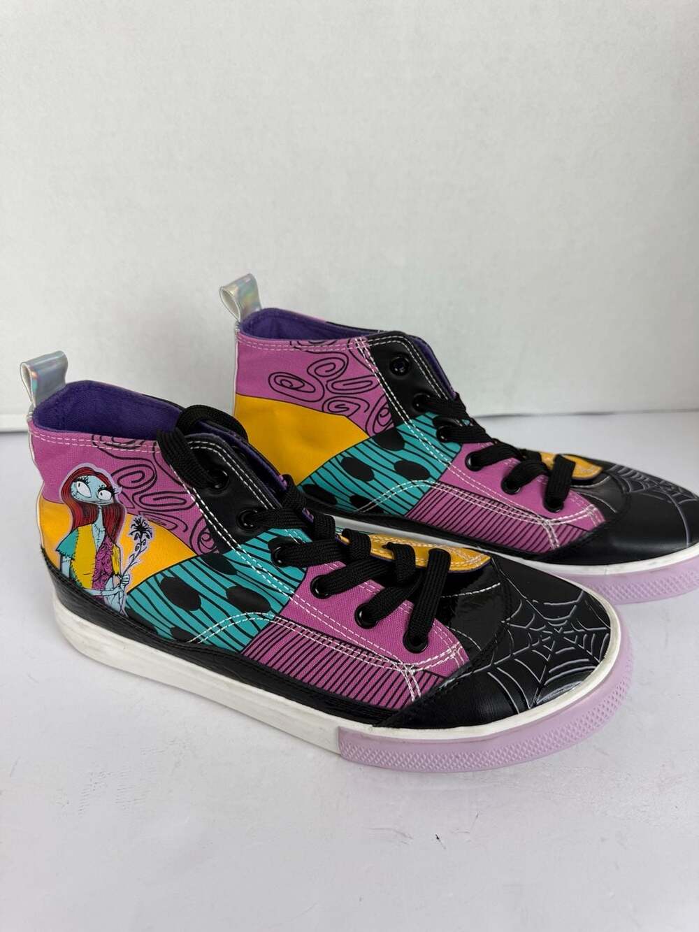 Ground Up The Nightmare Before Christmas High Top Sneakers Size 8